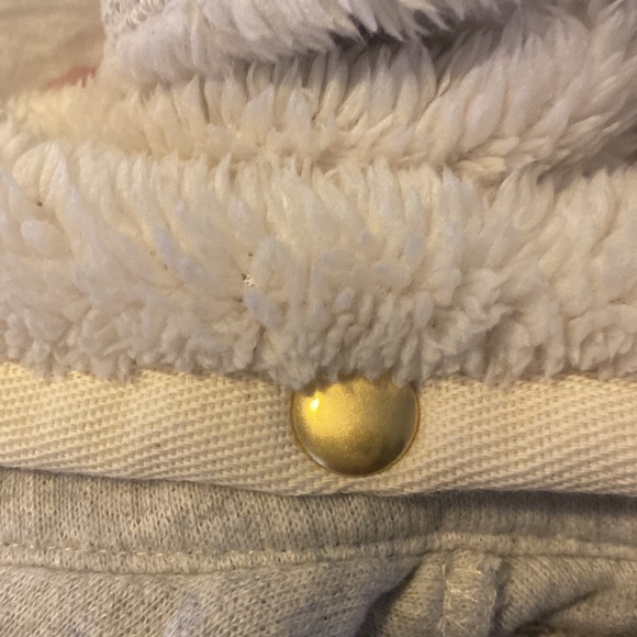 Cute sweater - Picture 7 of 8